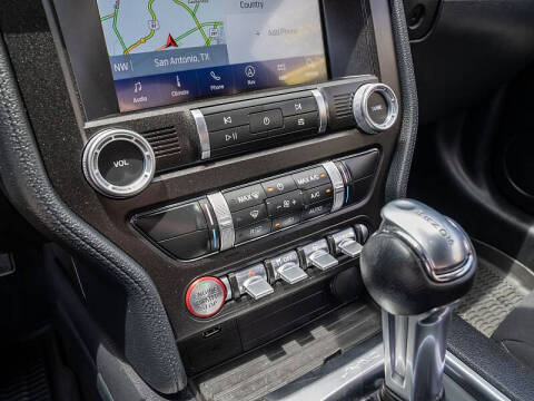 2020 Ford Mustang