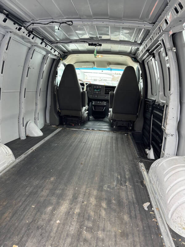 2016 Chevrolet Express 2500