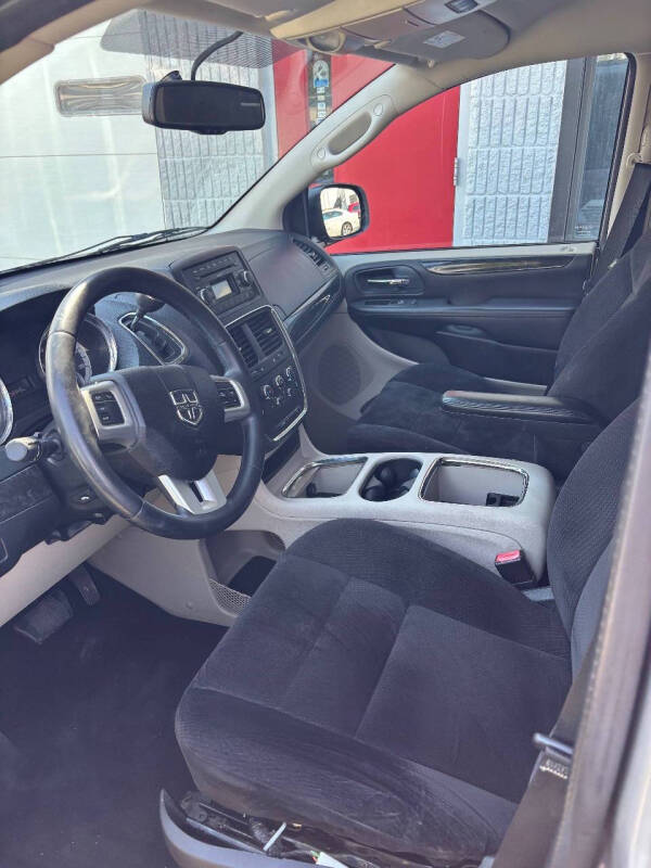 2014 Dodge Grand Caravan SXT