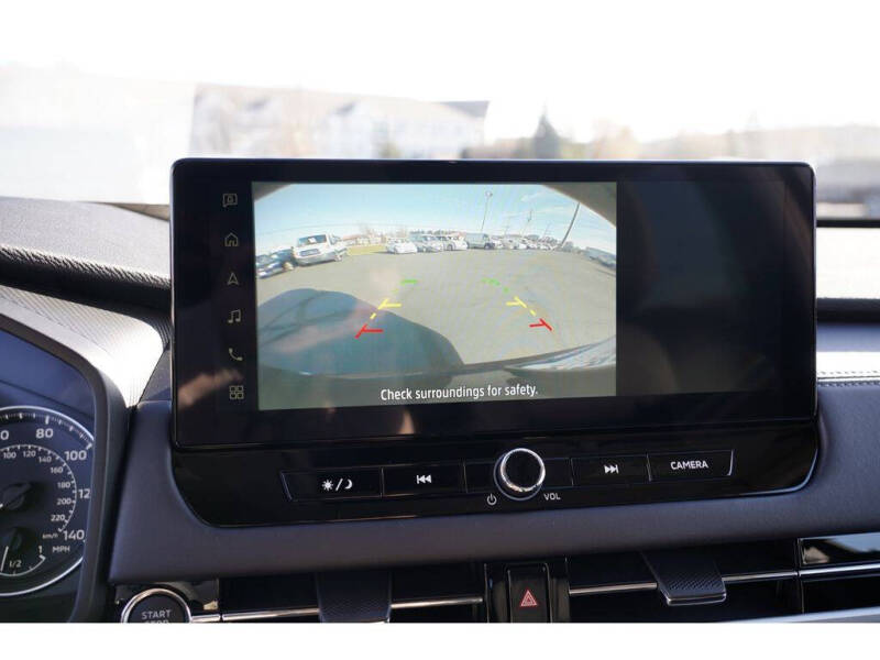 2025 Mitsubishi Outlander ES