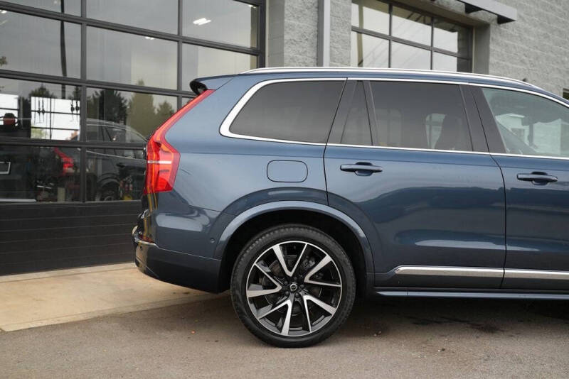 2023 Volvo XC90 B6 Plus Bright Theme 7P