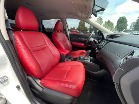 2017 Nissan Rogue SL