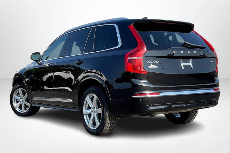 2024 Volvo XC90 B5 Core Bright Theme
