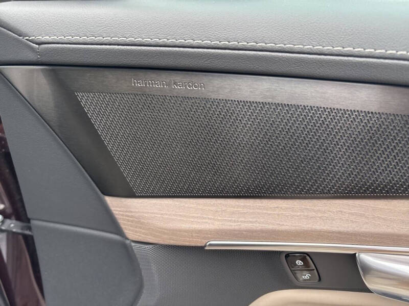 2026 Volvo XC90 B6 Plus 7P