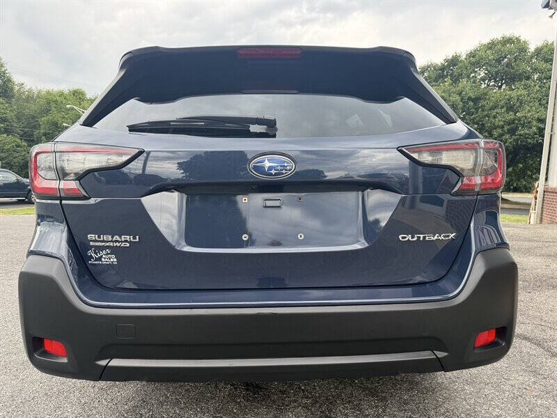 2024 Subaru Outback Premium