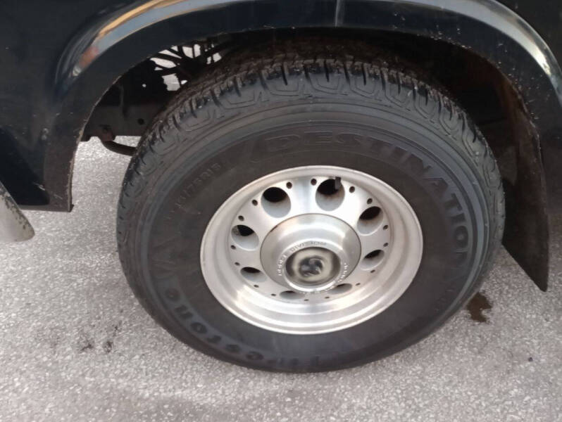 1992 Dodge Ram Van B250 Maxi