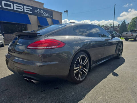 2016 Porsche Panamera S