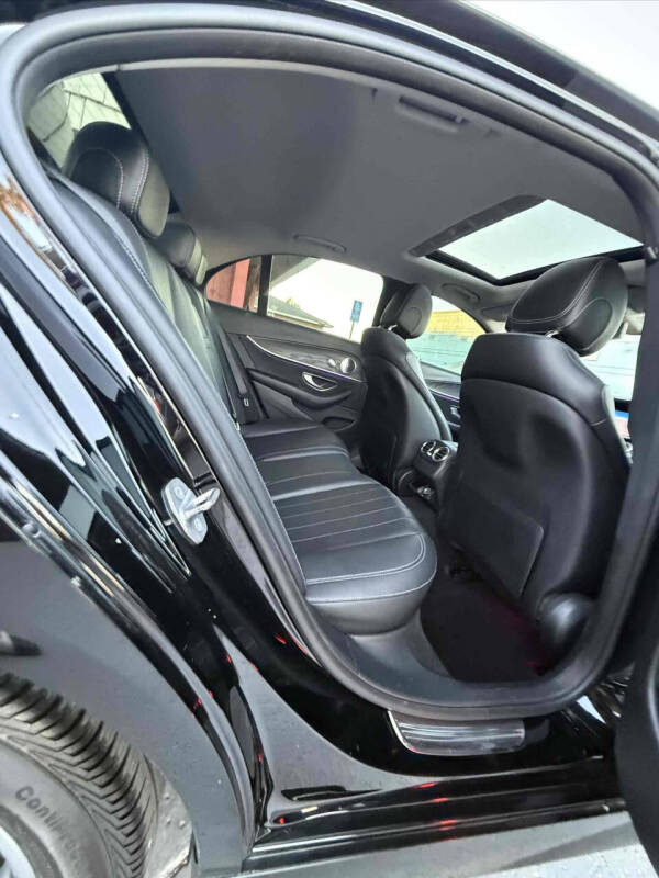 2018 Mercedes-Benz E-Class E 300