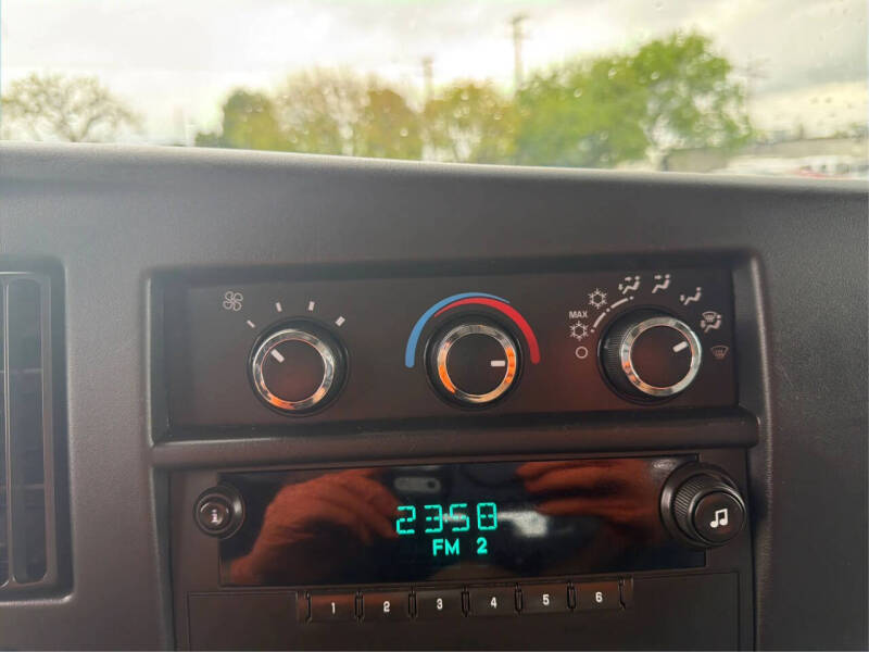 2013 Chevrolet Express 2500