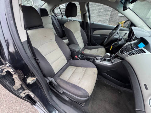 2014 Chevrolet Cruze LS Auto