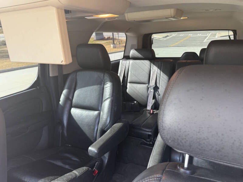 2012 Cadillac Escalade ESV Luxury
