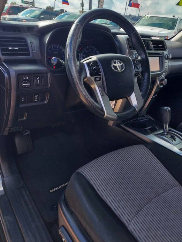 2016 Toyota 4Runner SR5