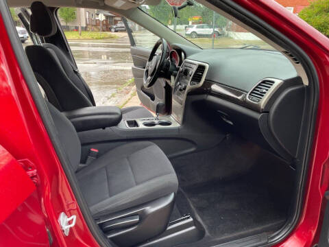 2011 Jeep Grand Cherokee Laredo