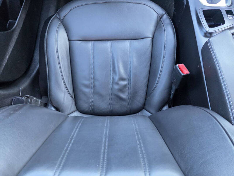 2013 Buick Regal Premium 2