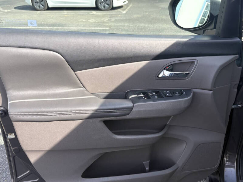 2017 Honda Odyssey SE