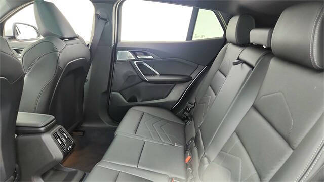 2025 BMW X2 xDrive28i