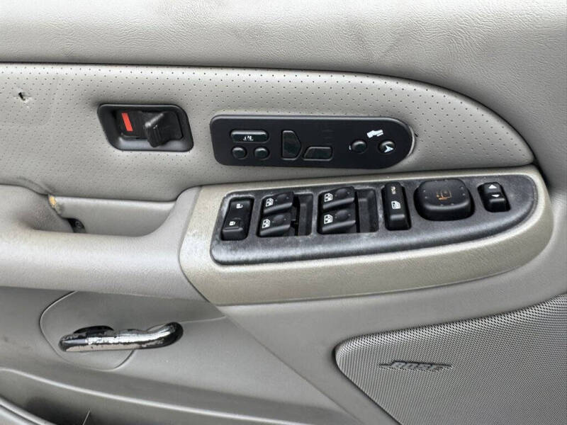 2005 Cadillac Escalade