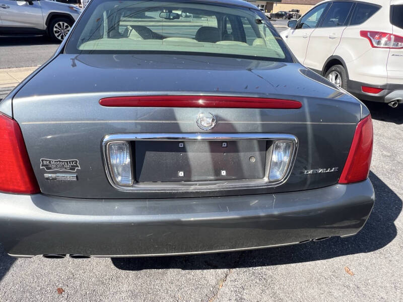 2004 Cadillac DeVille