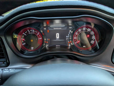 2022 Dodge Challenger SXT