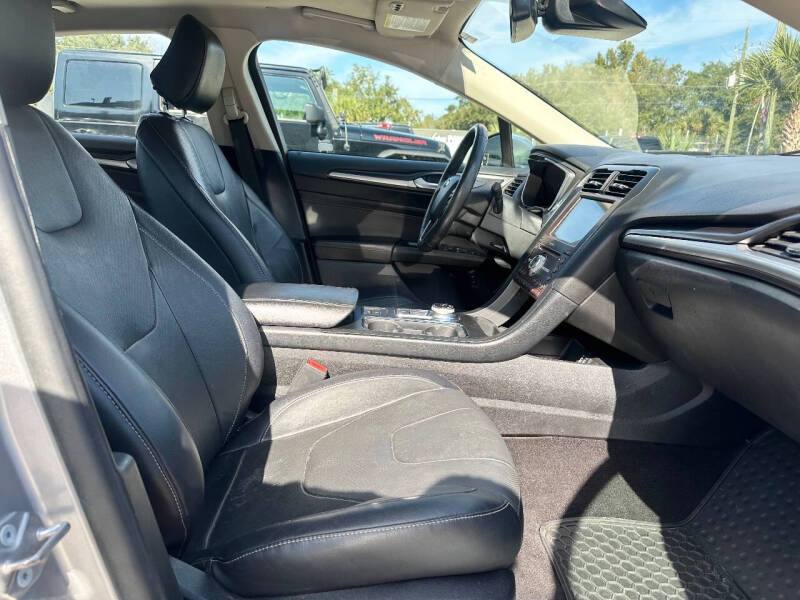 2020 Ford Fusion Hybrid Titanium