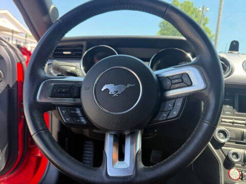 2016 Ford Mustang V6