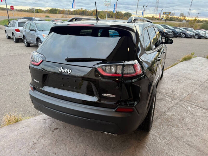 2022 Jeep Cherokee Latitude Lux