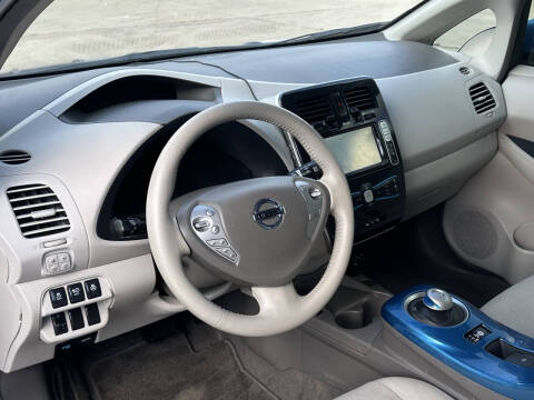 2012 Nissan LEAF SL