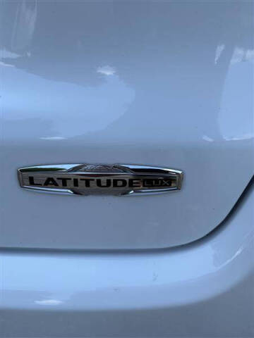 2023 Jeep Compass Latitude Lux