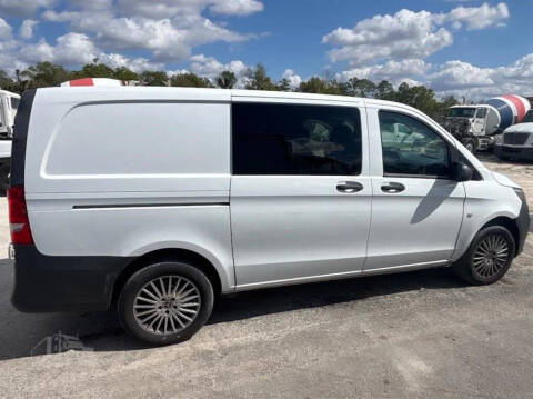 2017 Mercedes-Benz Metris Worker Cargo