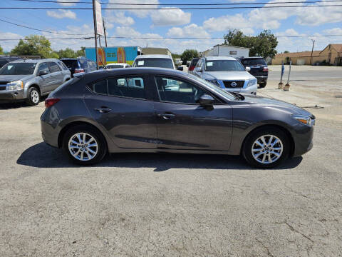2018 Mazda MAZDA3 Sport