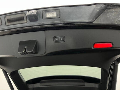 2023 Porsche Cayenne Coupe Platinum Edition