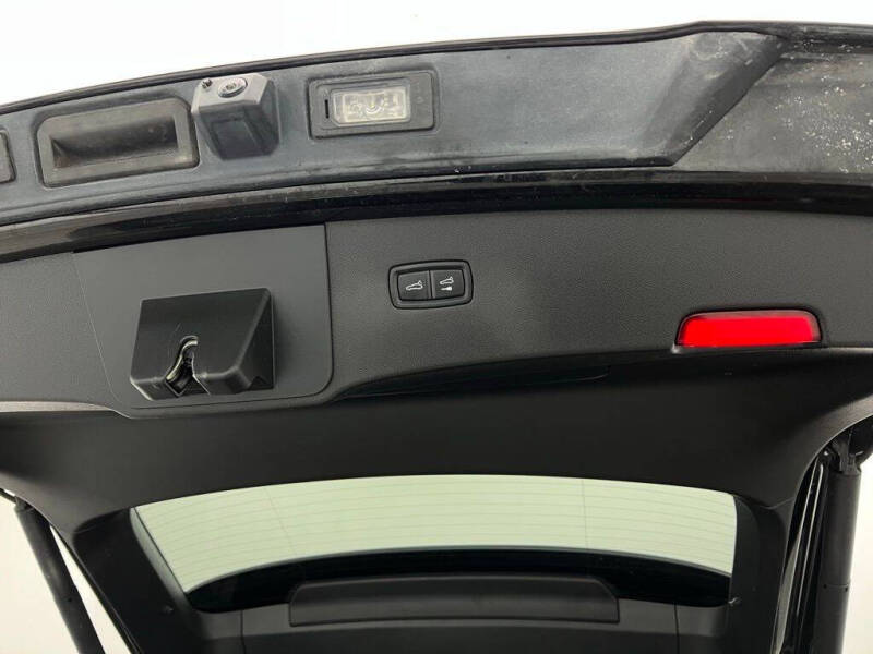 2023 Porsche Cayenne Coupe Platinum Edition