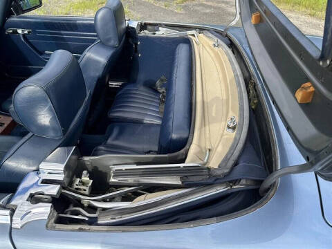 1986 Mercedes-Benz 560-Class 560 SL