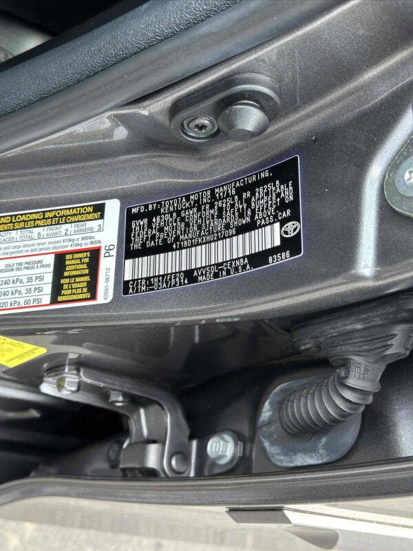 2017 Toyota Camry Hybrid