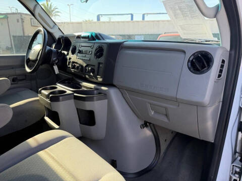 2014 Ford E-Series E-250