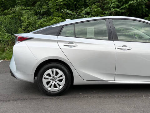 2016 Toyota Prius Two