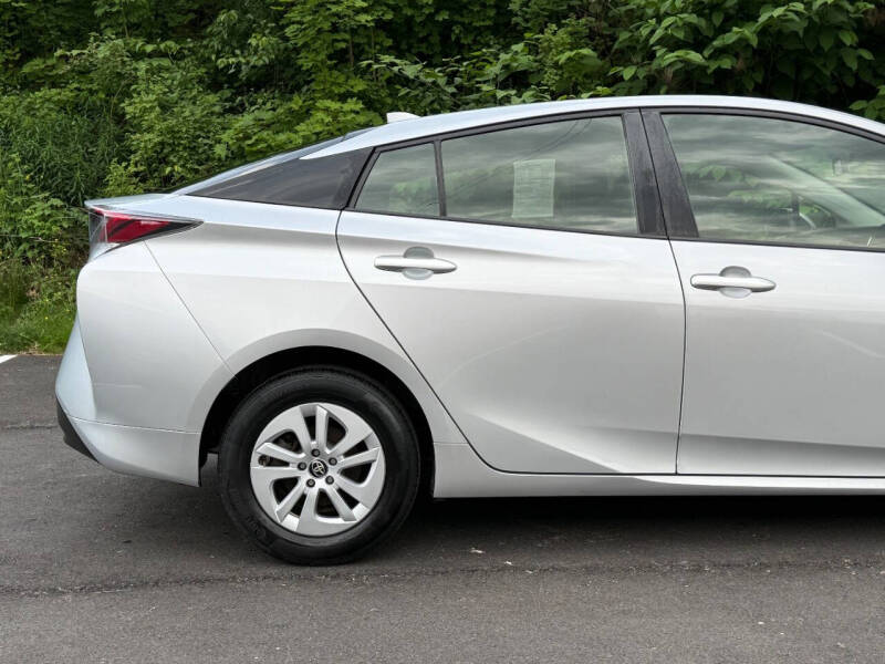 2016 Toyota Prius Two