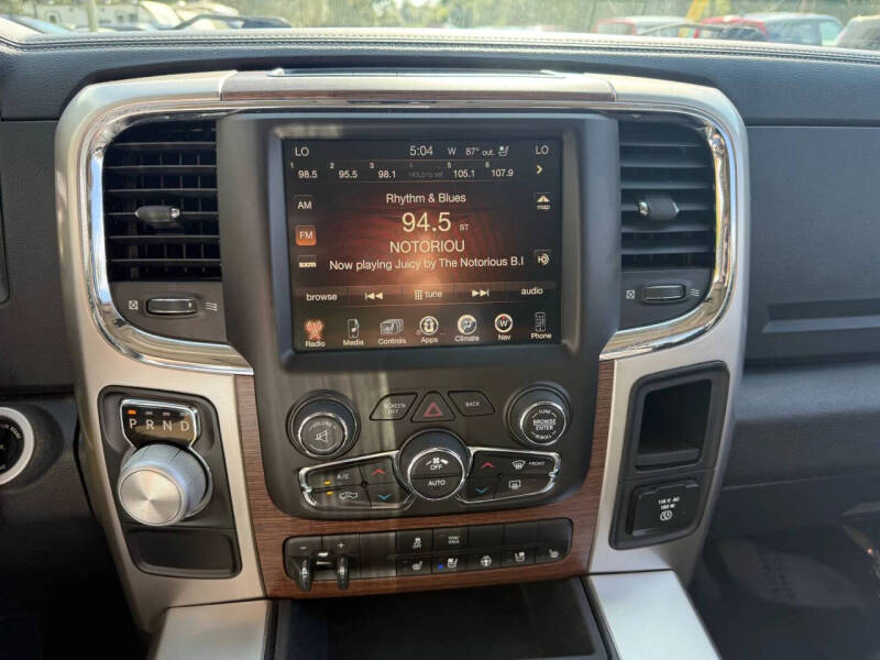 2017 RAM 1500 Laramie