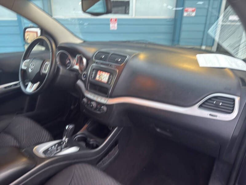 2017 Dodge Journey SE