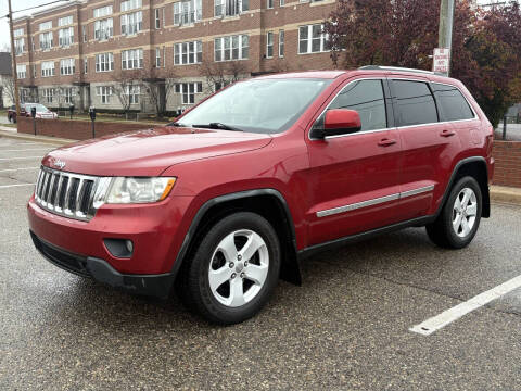 2011 Jeep Grand Cherokee Laredo