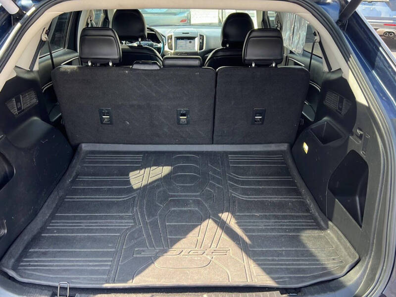 2017 Ford Edge SEL