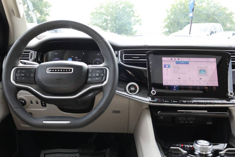 2022 Jeep Wagoneer Series III