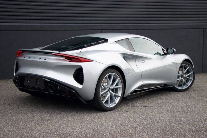 2025 Lotus Emira V6 Base