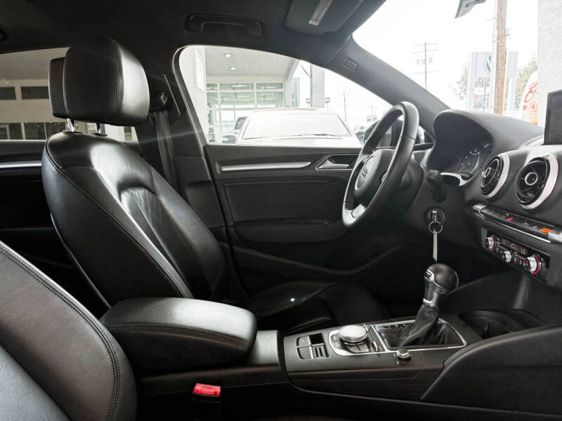 2016 Audi A3 2.0T quattro Premium