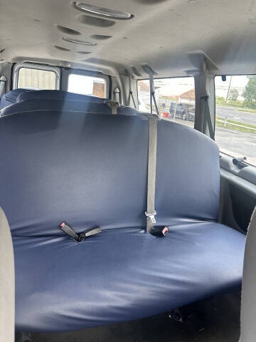 2011 Ford E-Series E-350 SD XL