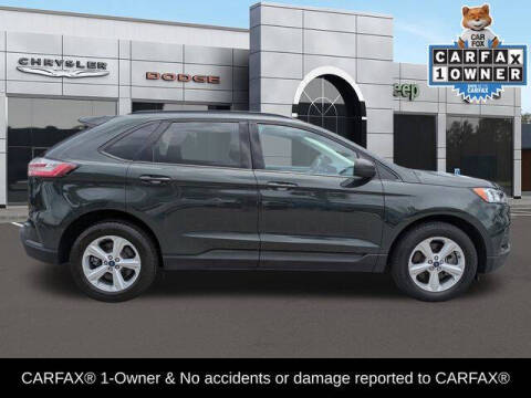 2022 Ford Edge SE