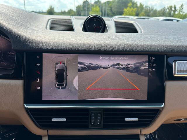 2022 Porsche Cayenne