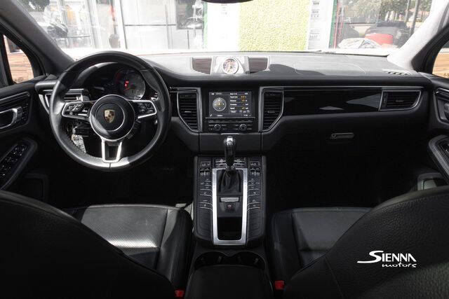 2016 Porsche Macan S