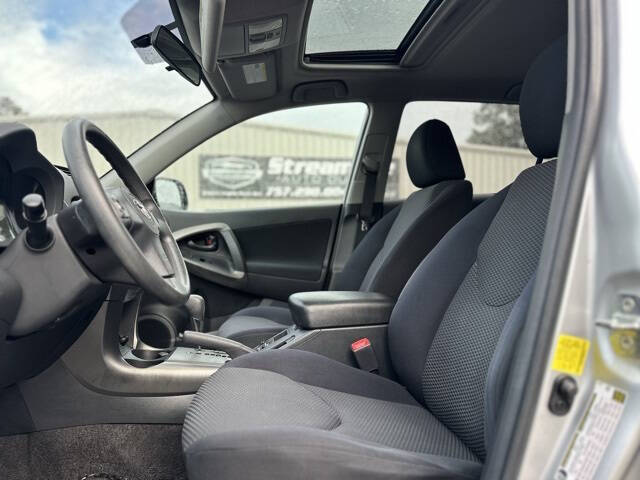 2011 Toyota RAV4 Sport