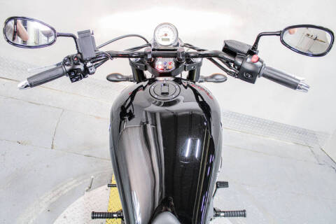 2010 Victory Hammer 8-Ball